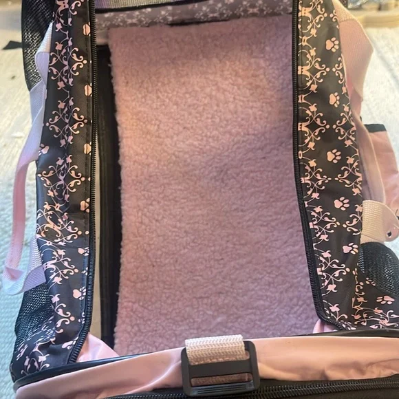 Pet Travel Bag - Picture 5 of 11